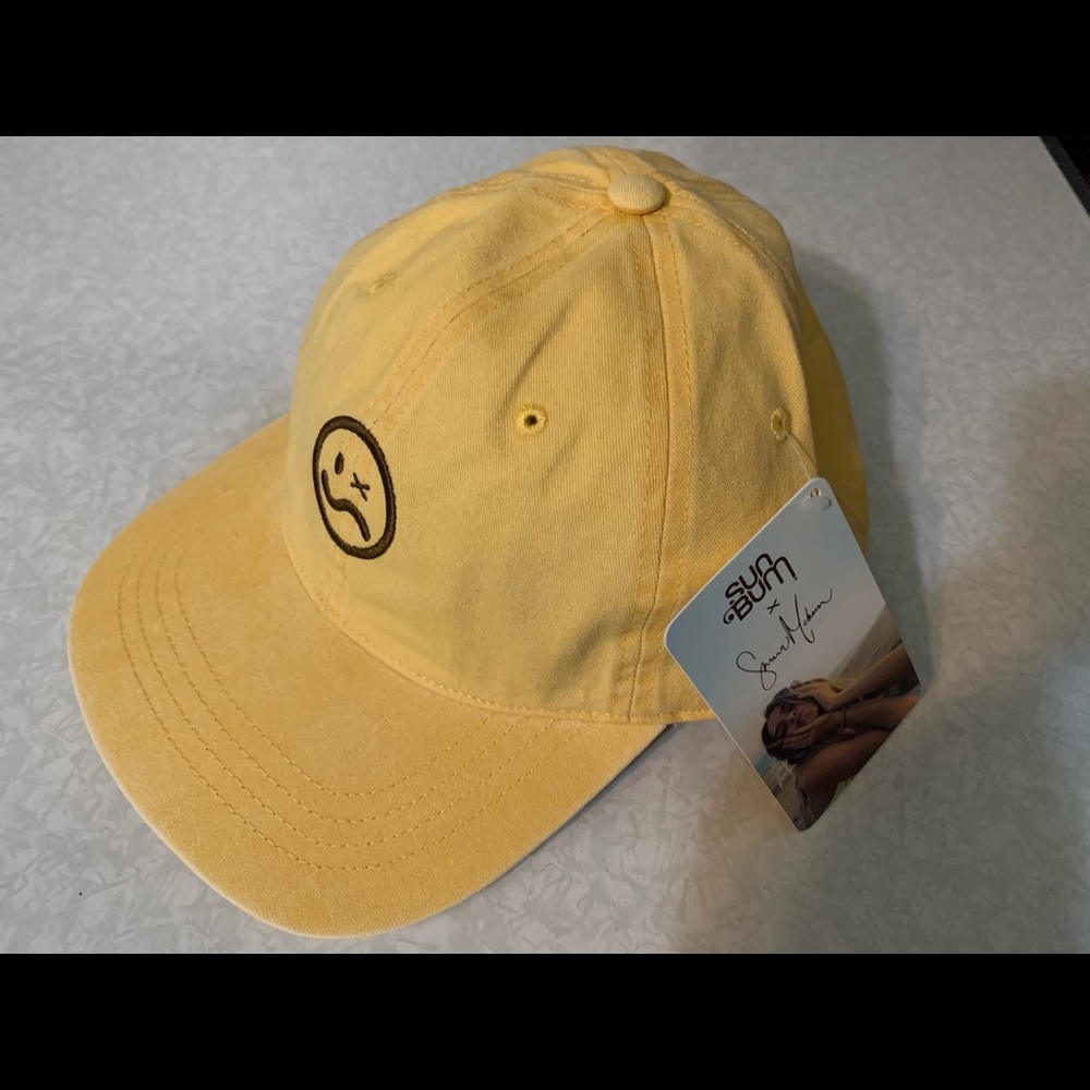 Sun Bum hat